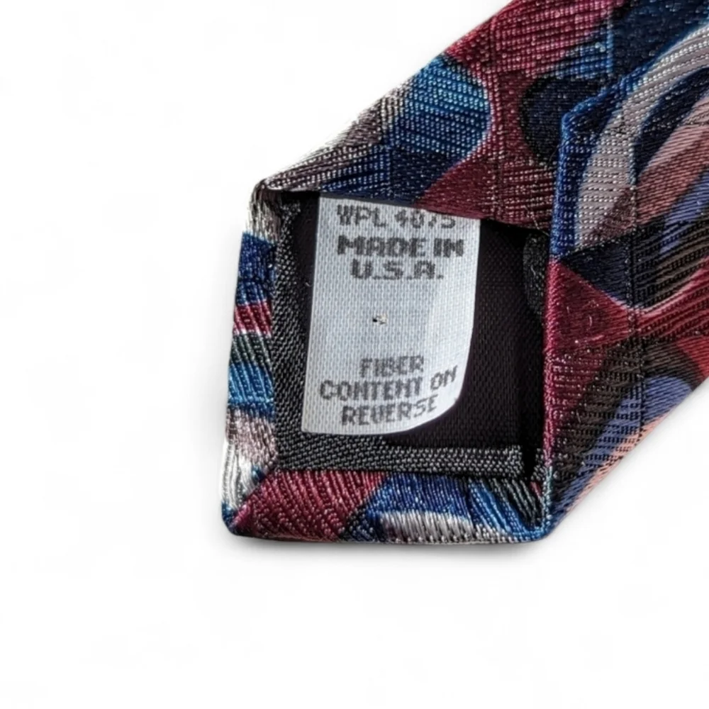 Oscar de la Renta Vintage Geometric Pattern Print Necktie in Retro Red and Blue
